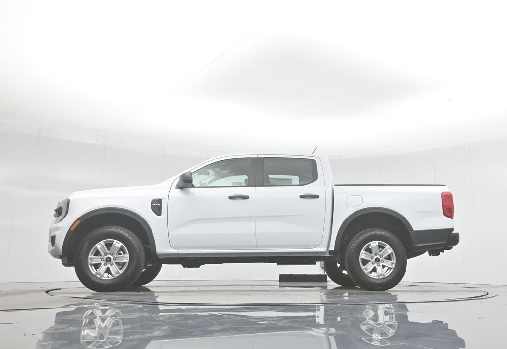 New 2025 White Ford XL image 7