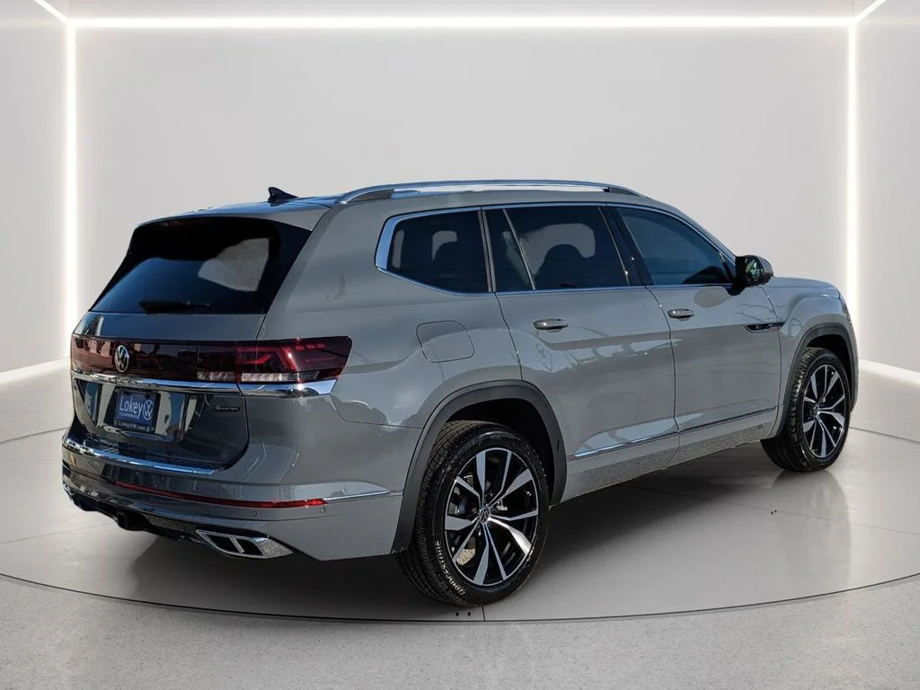 2026 Volkswagen Atlas SEL Premium R-Line - Photo 7