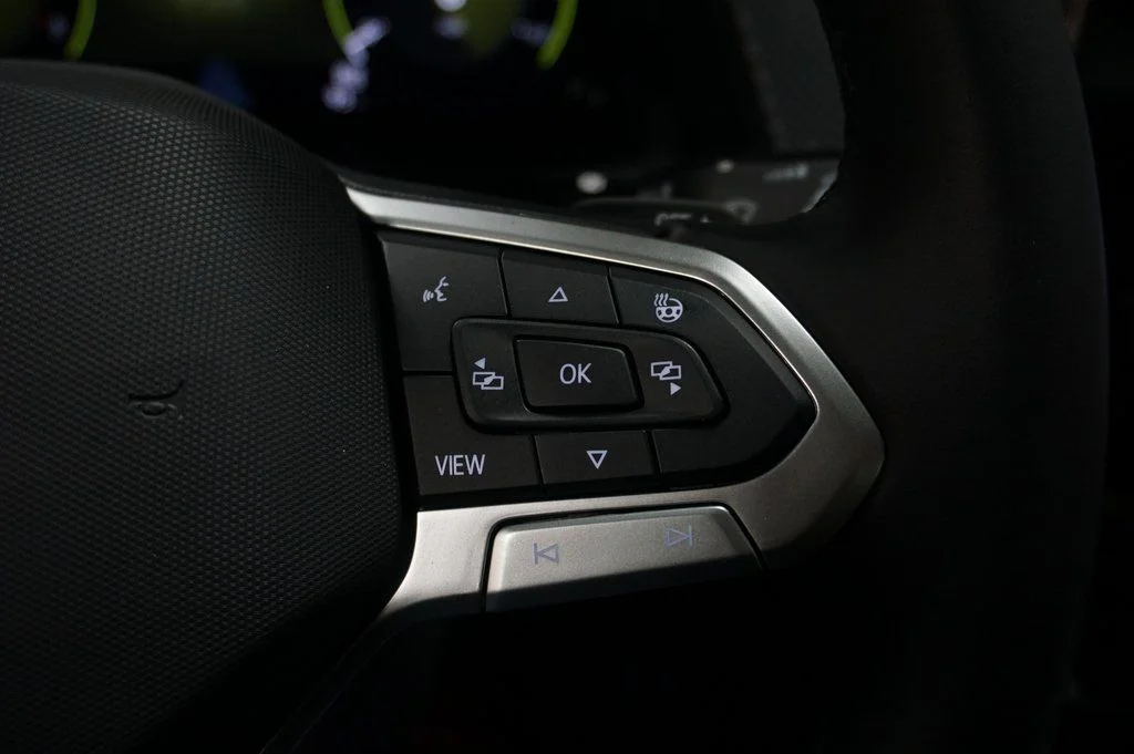 2026 Volkswagen Atlas Cross Sport SEL R-LINE - Photo 24