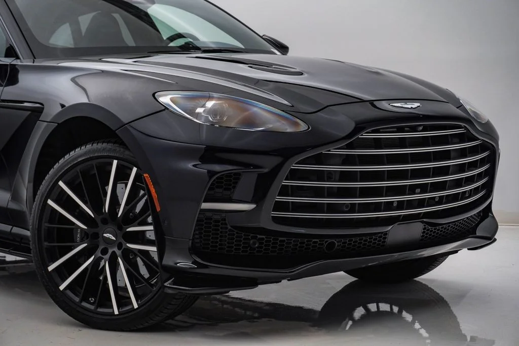 Used 2025 Ultramarine Black Aston Martin 707 image 4