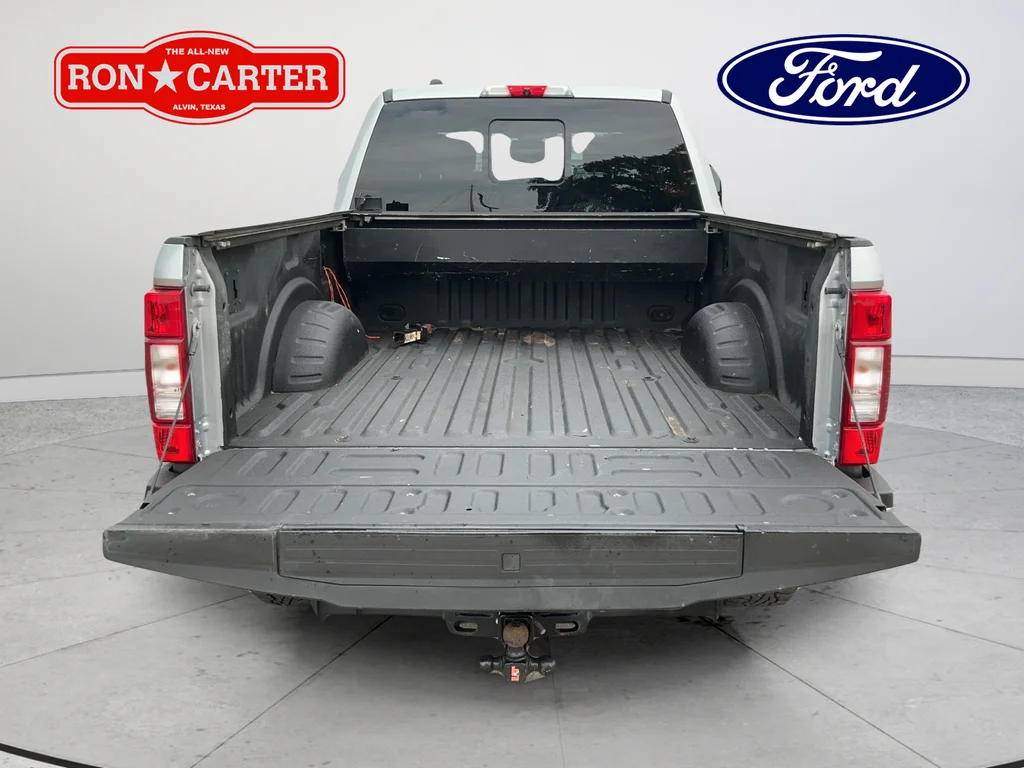 Used 2021 Silver Ford Lariat image 21