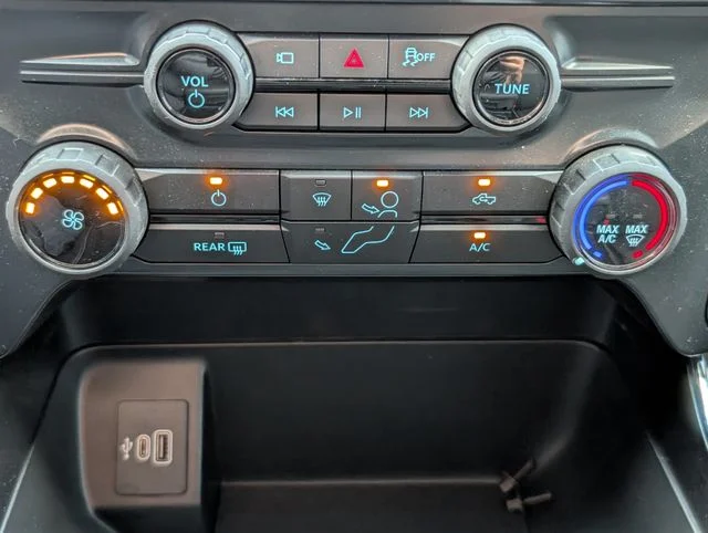 Used 2025 Oxford White Ford STX image 17