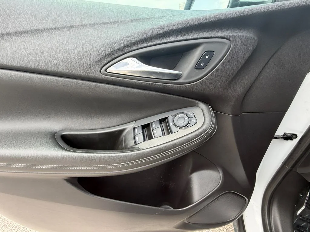 Used 2025 White Buick Preferred image 11