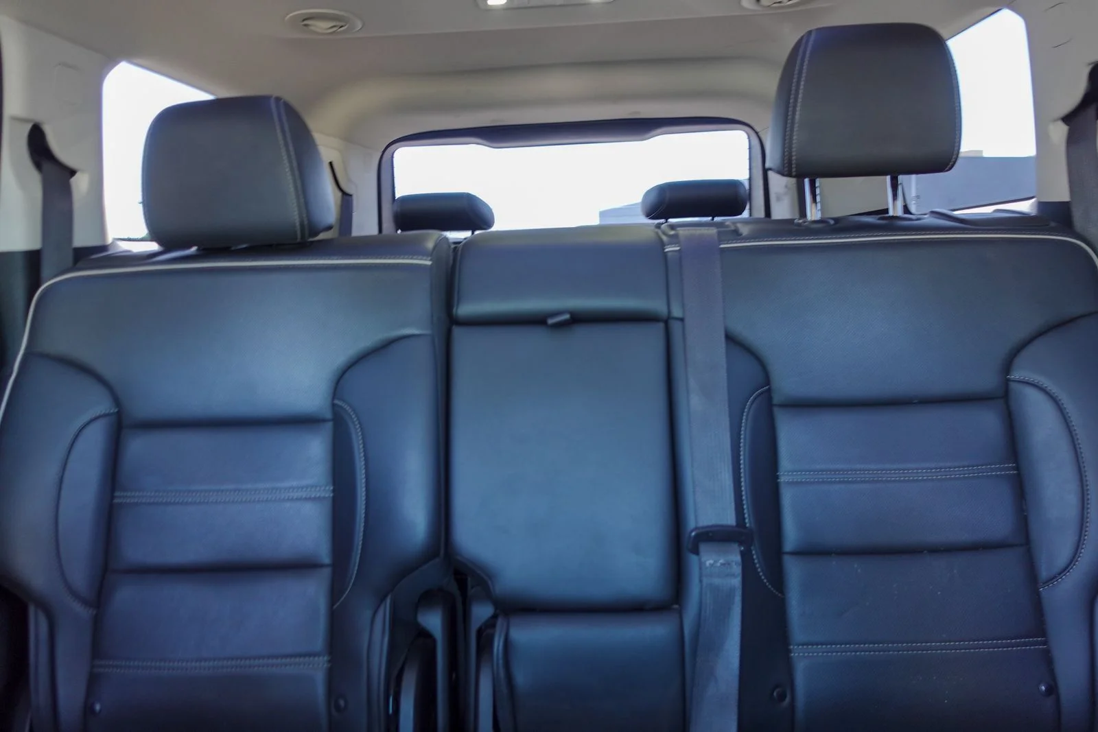 Used 2021 Ebony Twilight Metallic GMC Denali image 13