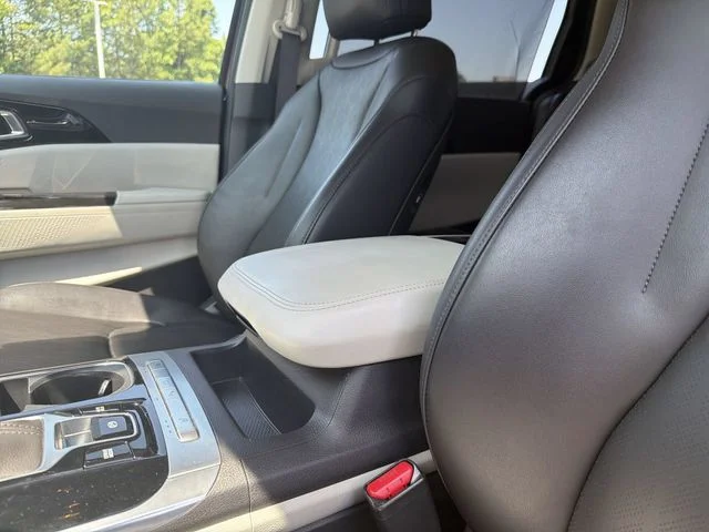 Certified Used 2024 Red Kia EX image 21