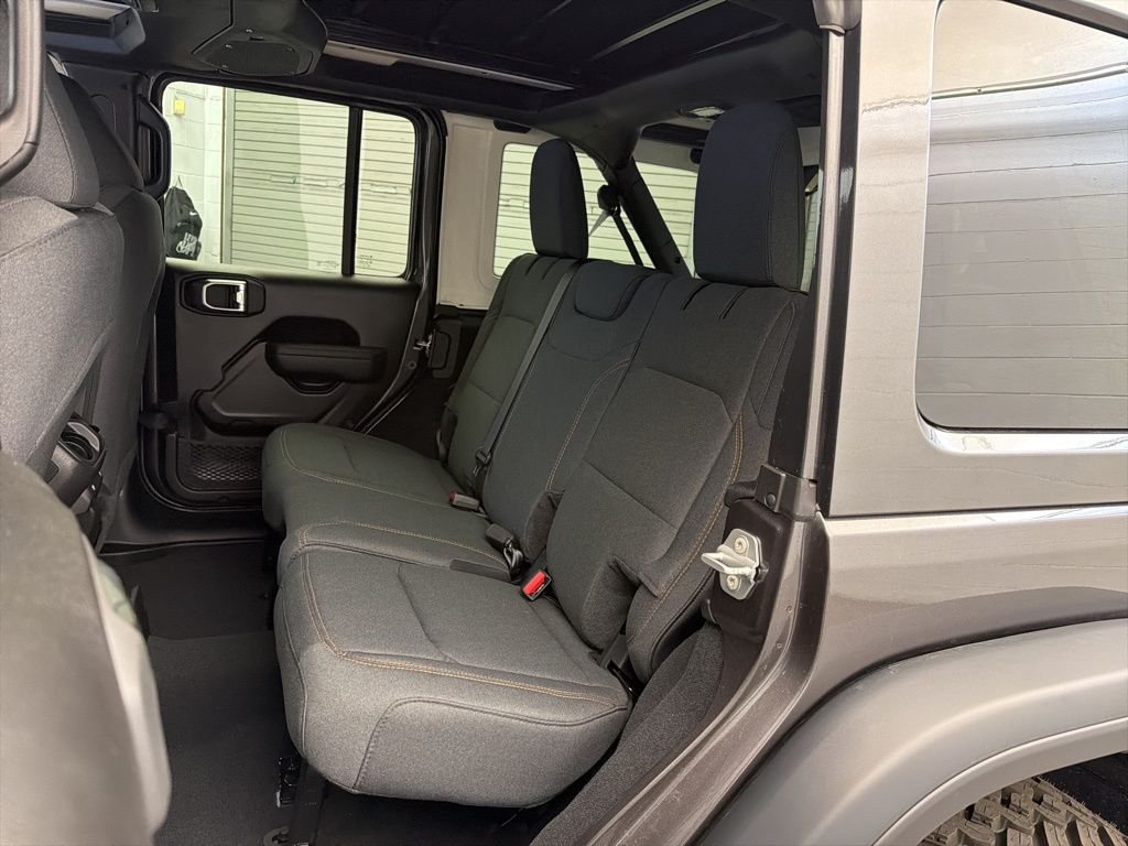 New 2026 Granite Crystal Metallic Clearcoat Jeep Willys image 16