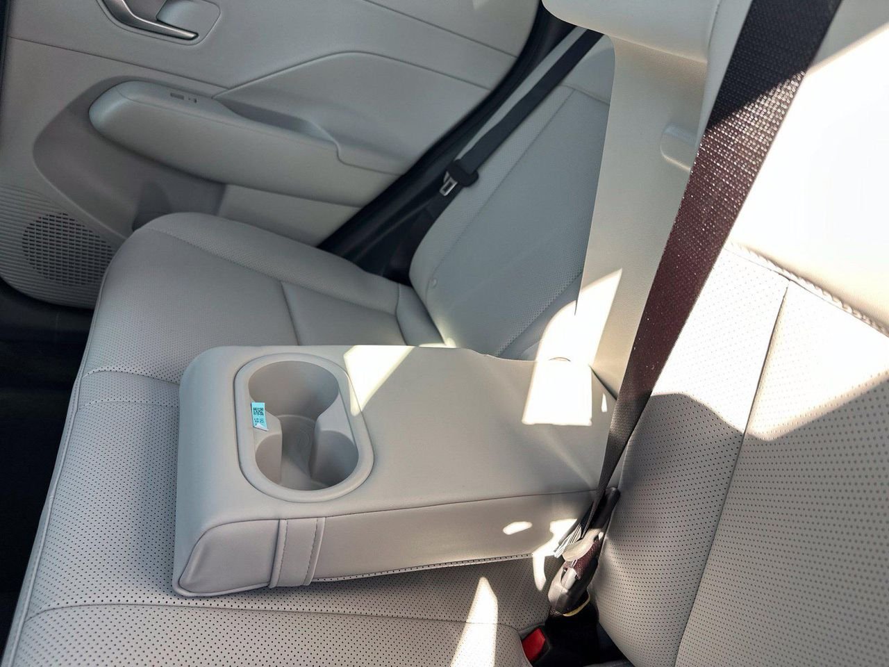New 2027 White Hyundai SEL Premium AWD image 77