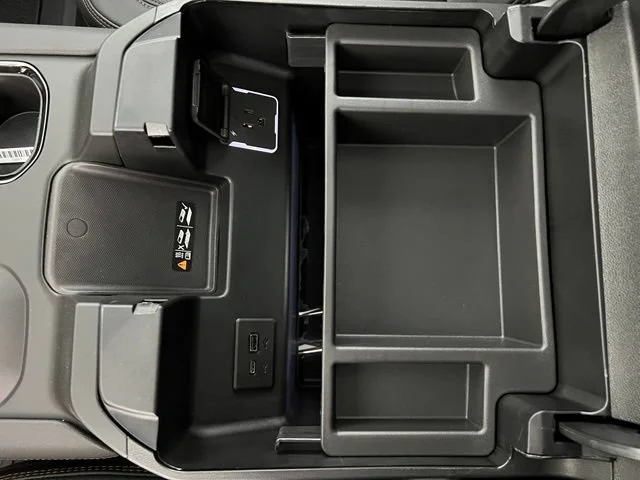2026 GMC Sierra 2500HD AT4 - Photo 26
