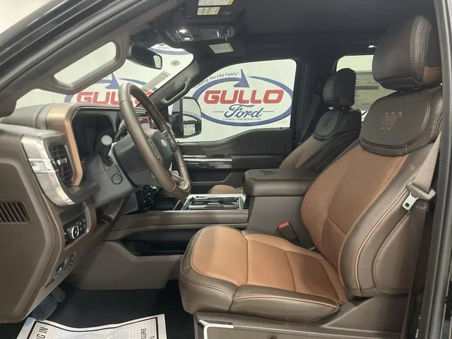 New 2026 Agate Black Metallic Ford King Ranch image 15