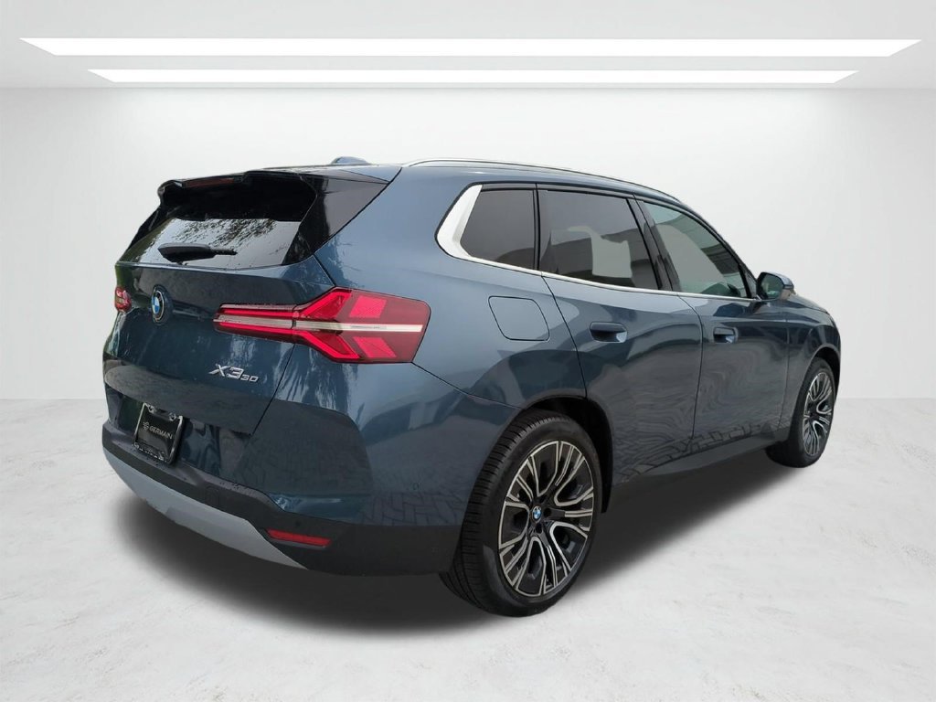 New 2026 Arctic Race Blue metallic BMW 30 xDrive image 4