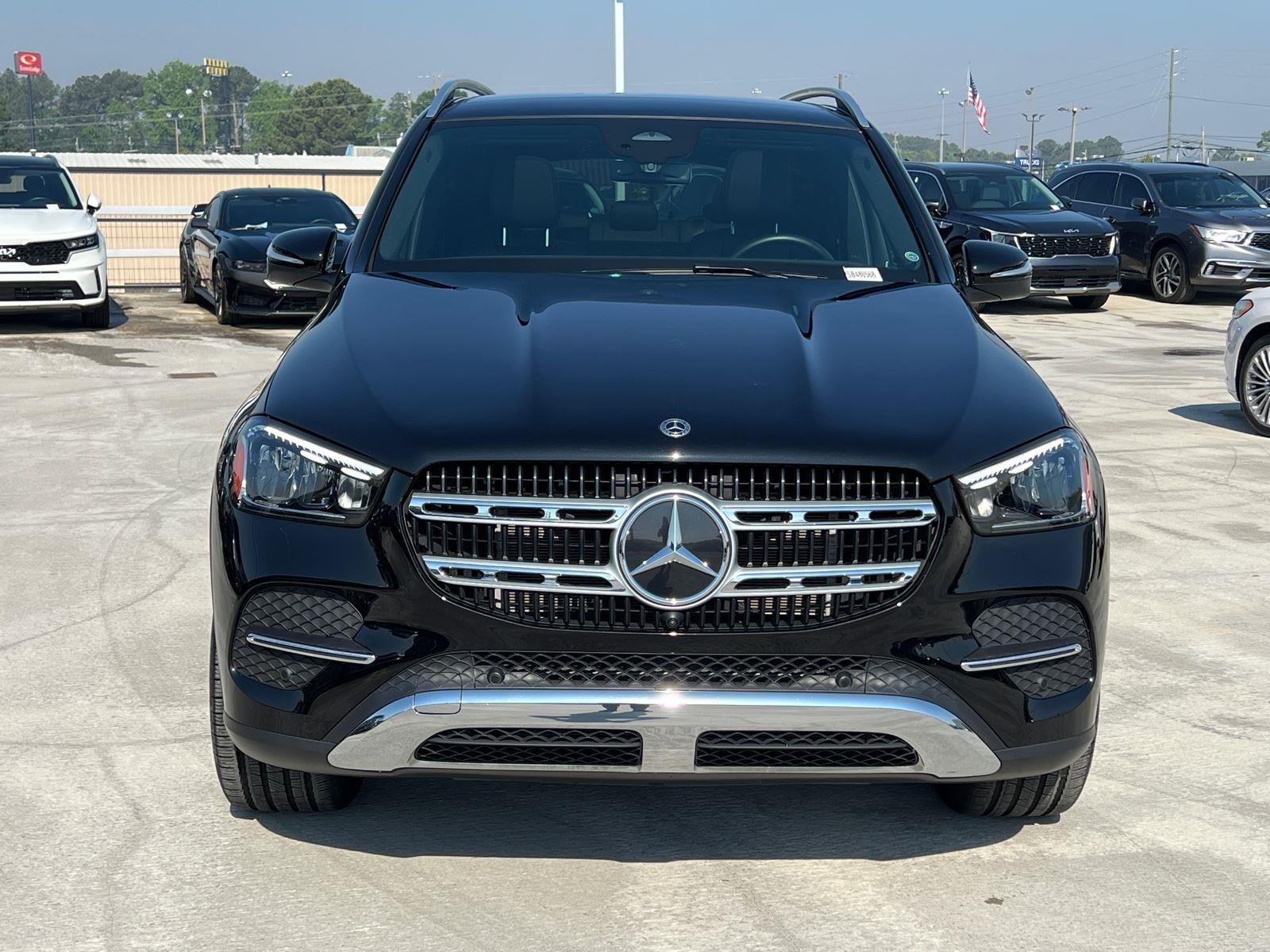 Used 2025 BLACK Mercedes-Benz GLE 350 image 2