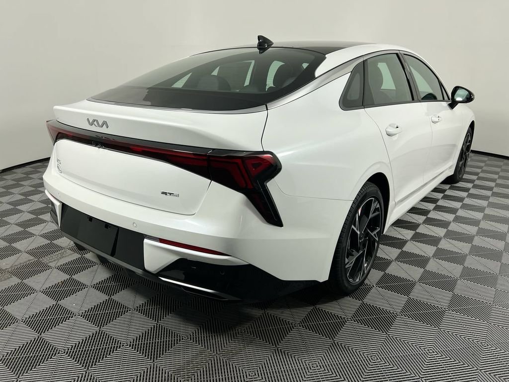 New 2026 Snow White Pearl Kia GT-Line FWD image 2