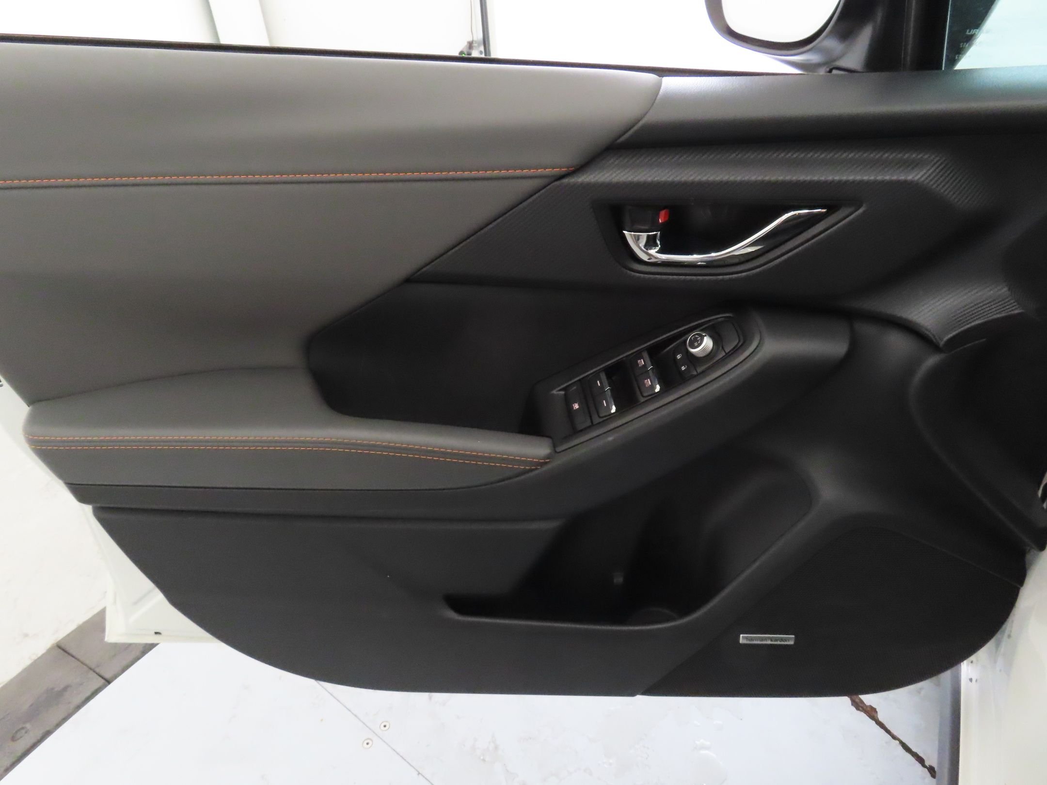 Used 2025 White Subaru Limited image 10