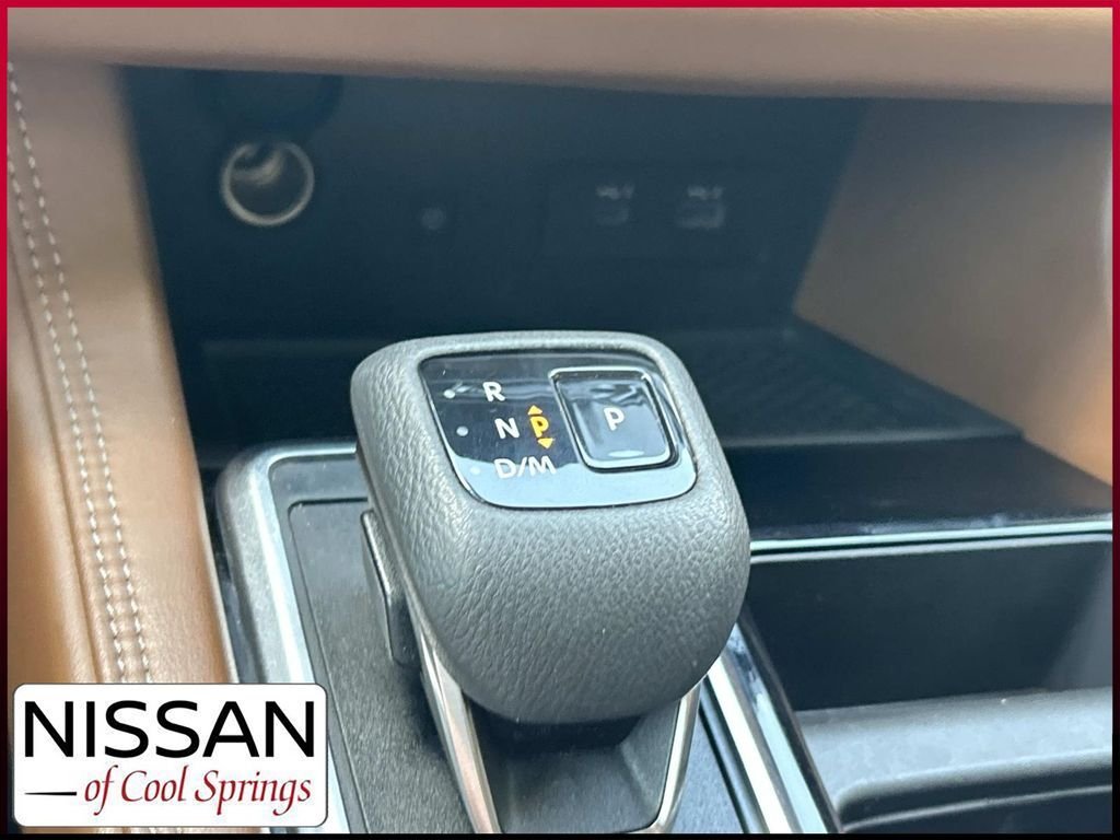 Used 2023 Blue Nissan Platinum image 37