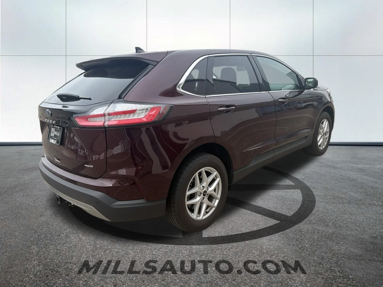 Certified Used 2024 Red Ford SEL image 4