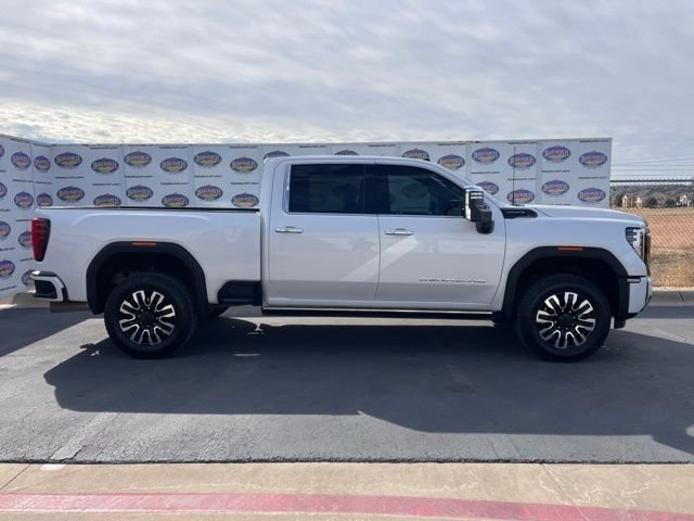 2025 GMC Sierra 2500HD Denali Ultimate Crew Cab 4WD