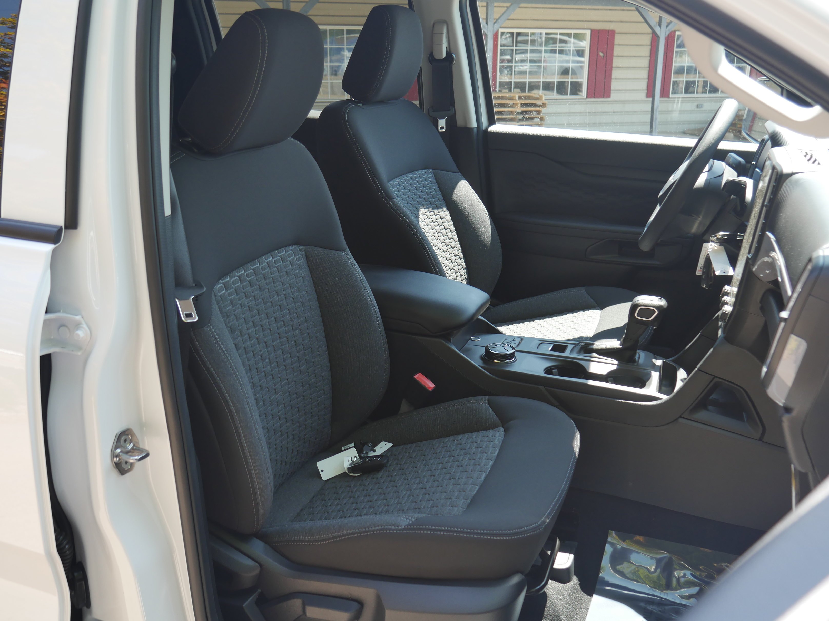 New 2026 Oxford White Ford XL image 26