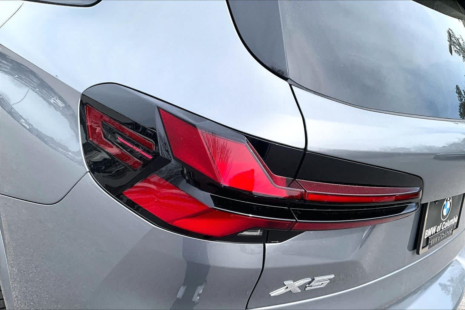 New 2026 Skyscraper Grey Metallic BMW xDrive50e image 14