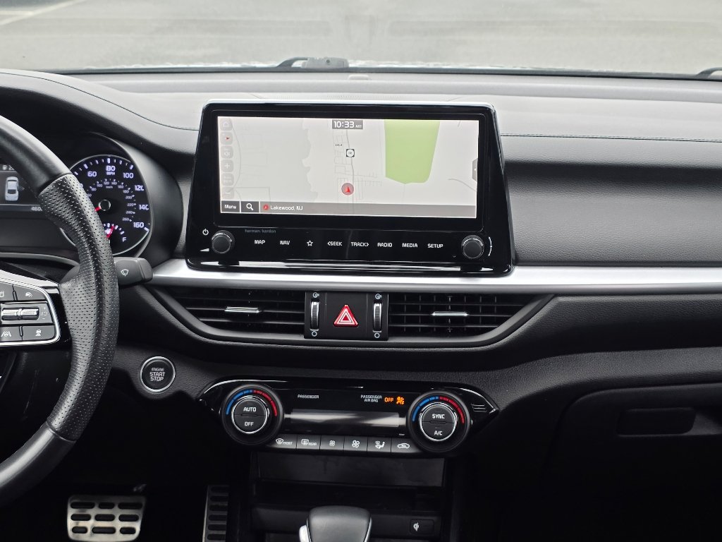 2023 Kia Forte GT-Line - Photo 3