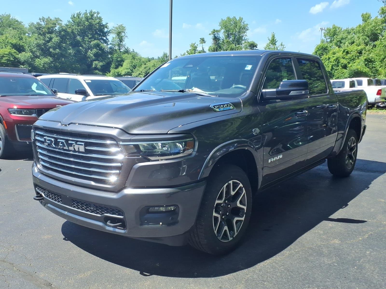 New 2026 Granite Crystal Metallic Clear-Coat Exterior Paint RAM Laramie image 3
