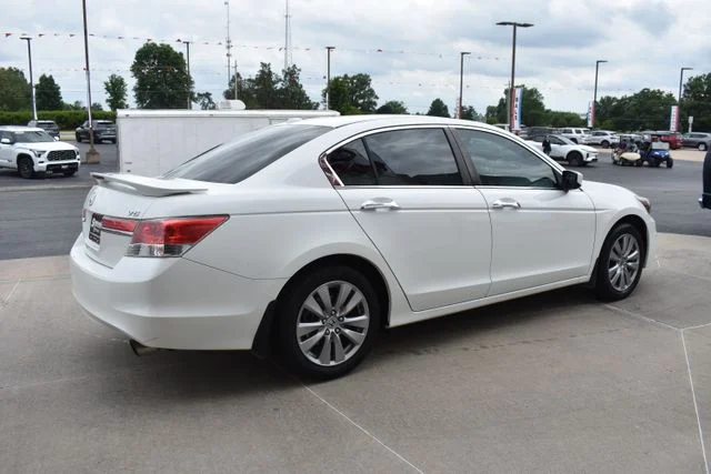 Used 2012 White Honda EX-L image 5