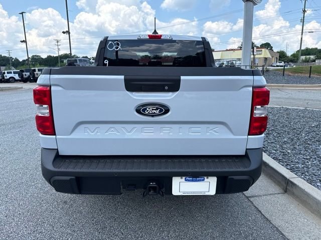 New 2026 Space White Metallic Ford XLT image 9