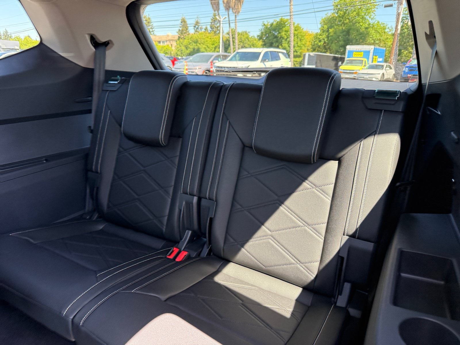 New 2026 Green Volkswagen 2.0T SE w/Technology image 21