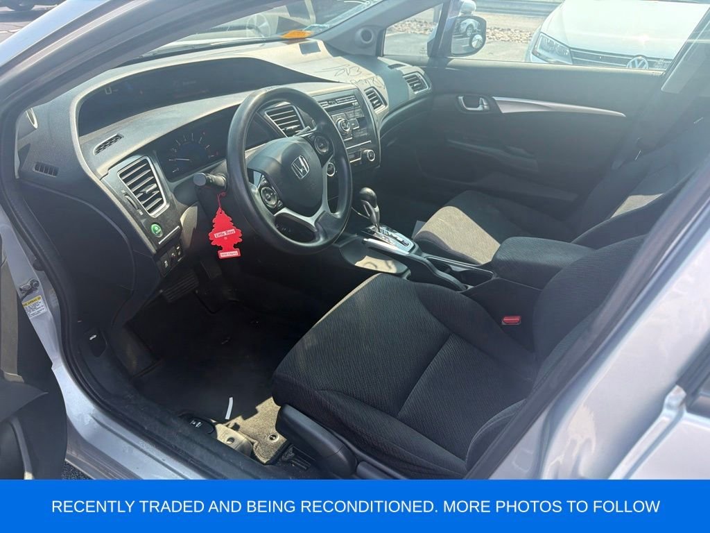 Used 2013 Alabaster Silver Metallic Honda EX image 3