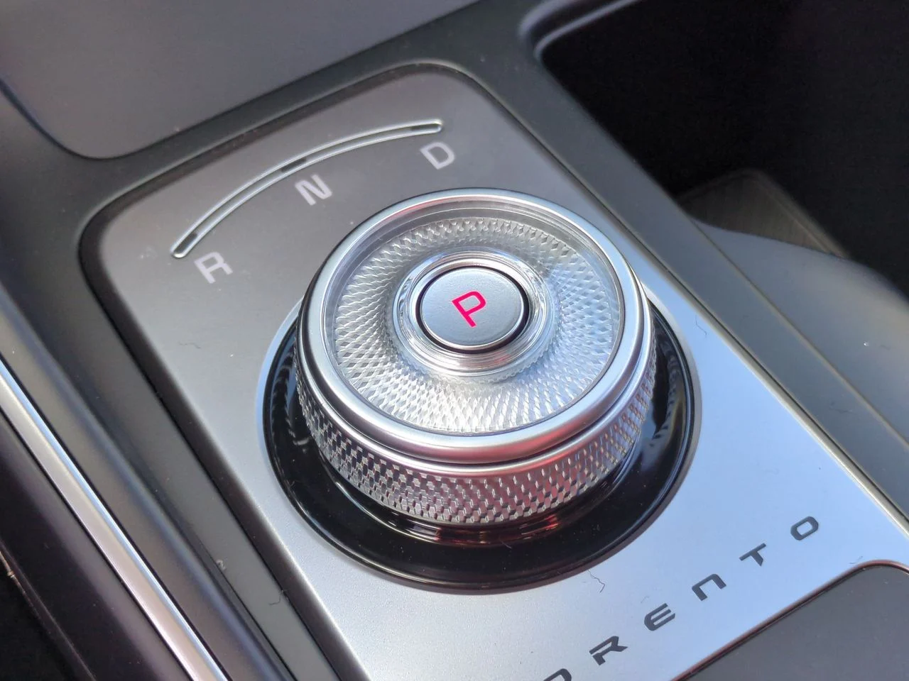 New 2026 Snow White Pearl Kia EX image 16