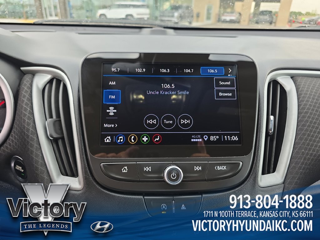 Used 2024 White Chevrolet LT image 18