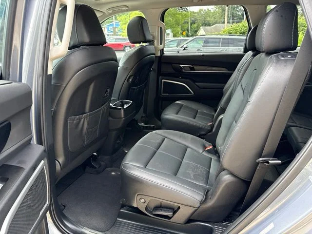 Certified Used 2021 Silver Kia EX image 17