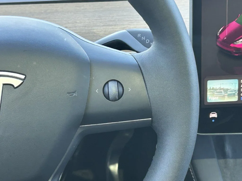 Used 2023 Solid Black Tesla Standard Range image 18