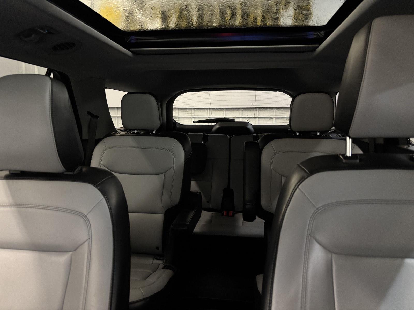 Used 2021 Agate Black Metallic Ford XLT image 47