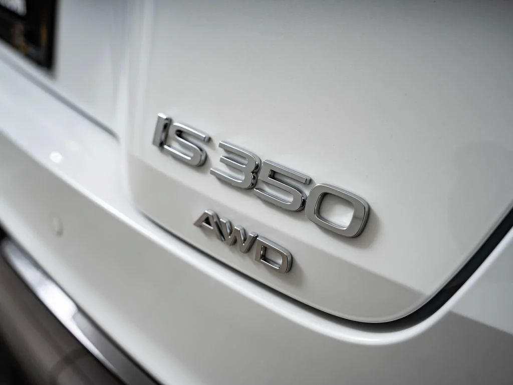 New 2026 Ultra White Lexus F SPORT DESIGN AWD image 16