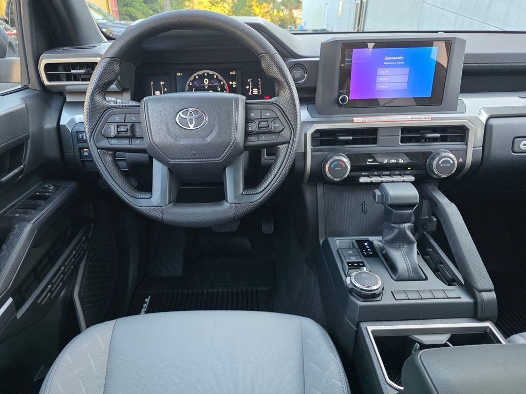 2026 Toyota Tacoma SR5 - Photo 7