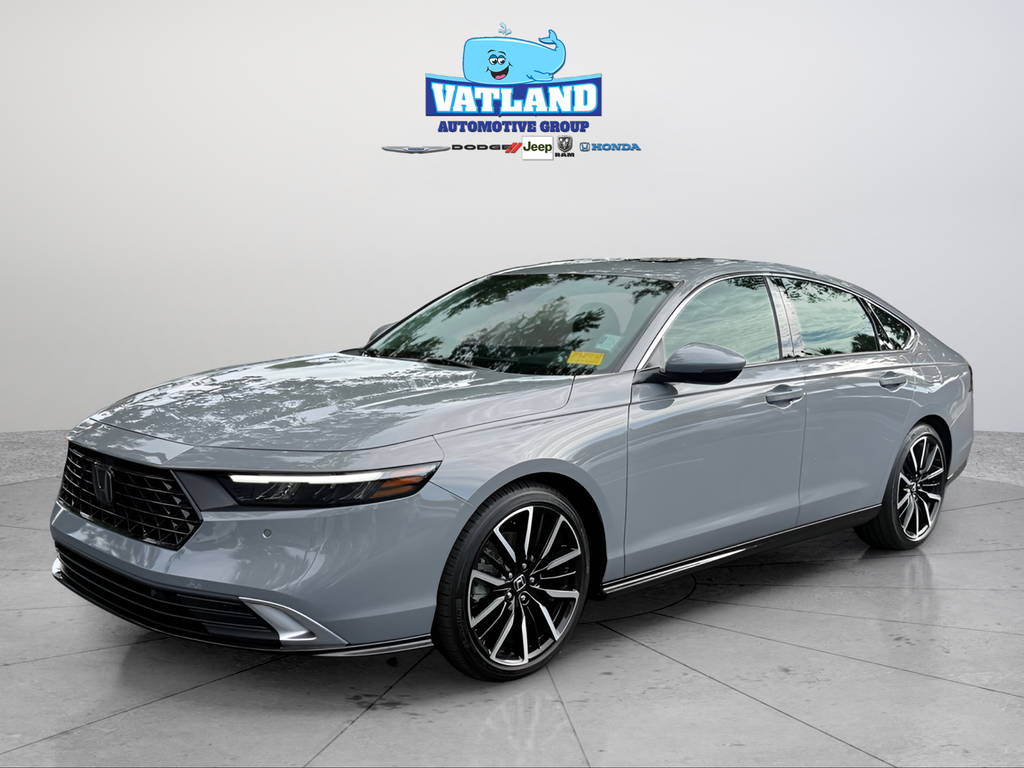 Used 2024 Gray Honda Touring image 1