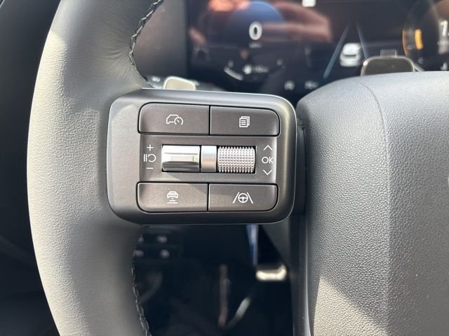 New 2026 White Hyundai SEL AWD image 18