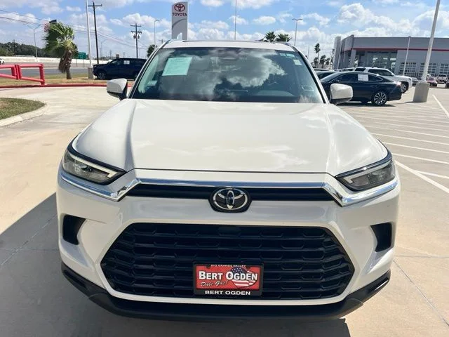 Used 2024 White Toyota XLE image 2