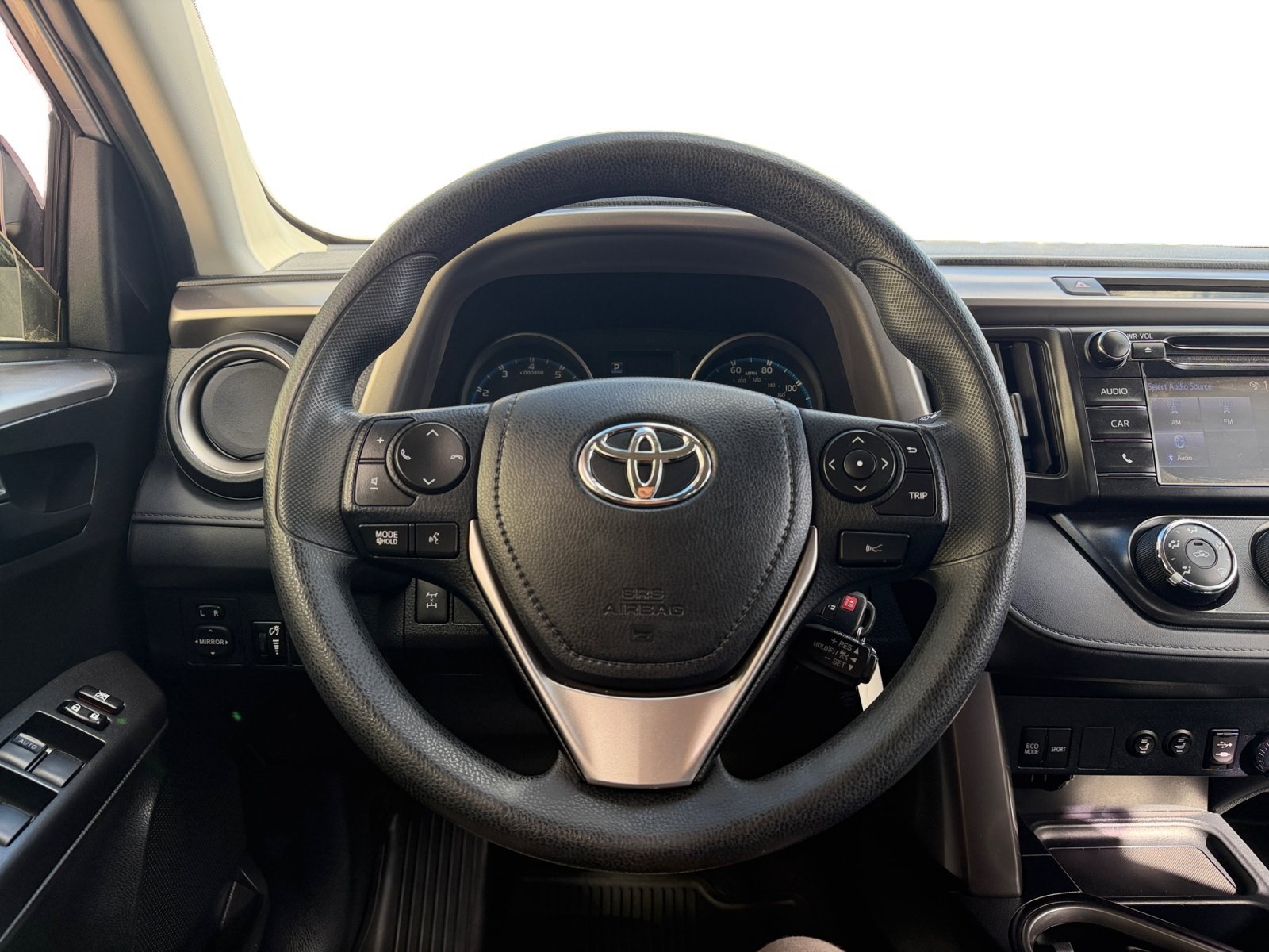 Used 2018 Silver Sky Metallic Toyota LE image 10