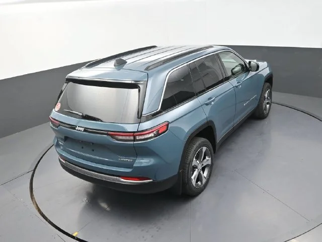 New 2026 Steel Blue Exterior Paint Jeep Limited image 16