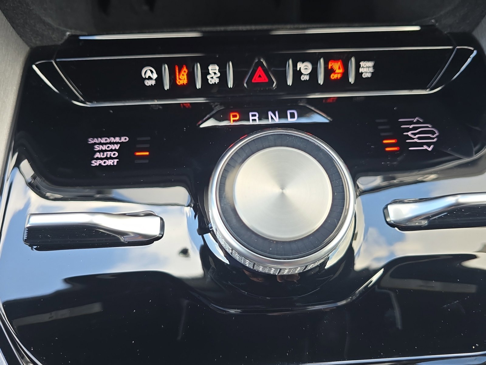 New 2026 Velvet Red Pearlcoat Jeep Limited Altitude image 21