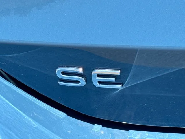 New 2026 Monterey Blue Pearl Volkswagen 2.0T SE image 15