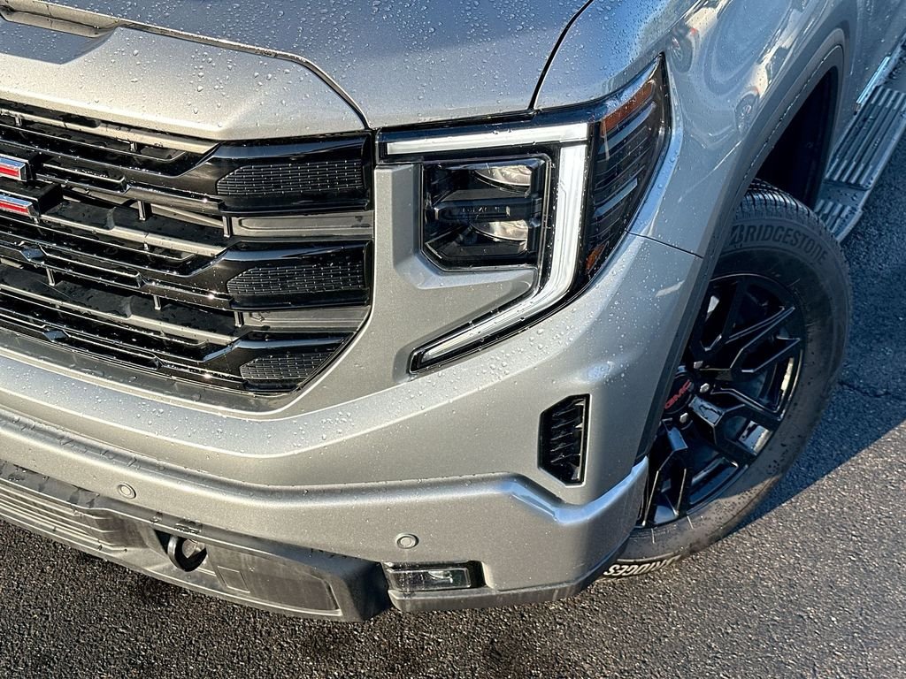 Used 2025 Silver GMC Elevation image 15