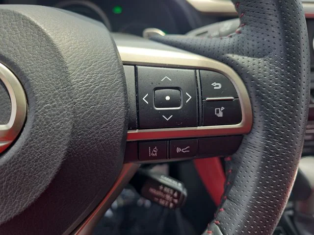 Used 2022 White Lexus 450h F Sport image 19