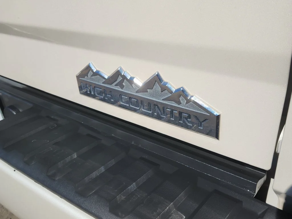 Used 2014 White Chevrolet High Country image 14