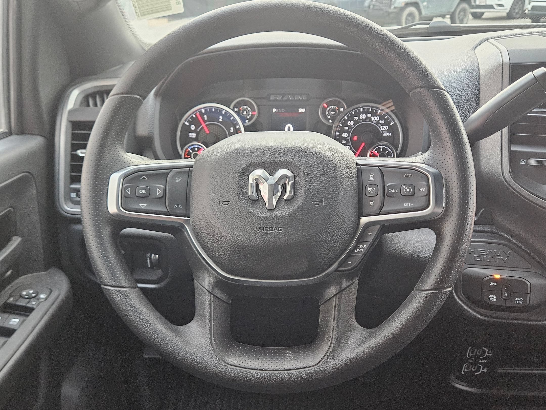 2026 RAM 2500 Tradesman - Photo 13