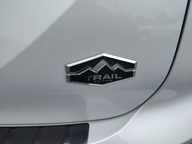 New 2025 White Mitsubishi Trail Edition image 39