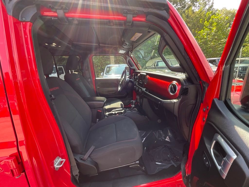 Used 2021 Red Jeep Unlimited Rubicon image 22