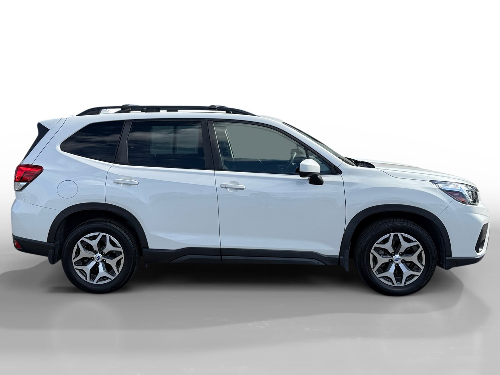 Used 2020 Crystal White Pearl Subaru Premium image 6