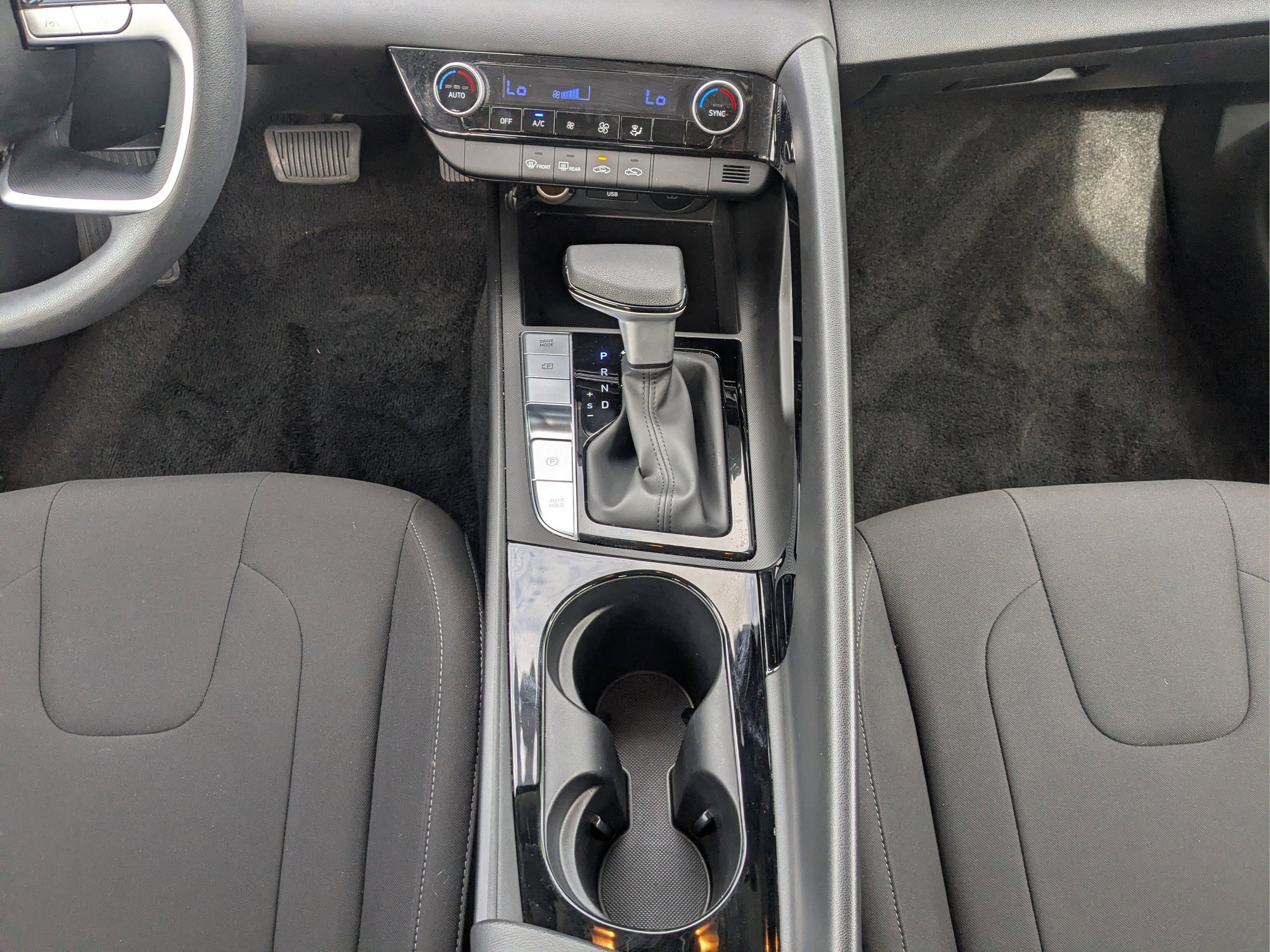 Used 2025 Fluid Metal Hyundai Blue image 15